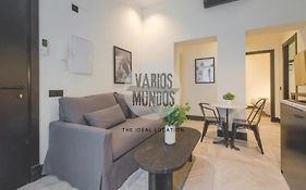 Iconic Apt en plena Plaza del Carmen para 4pax E3